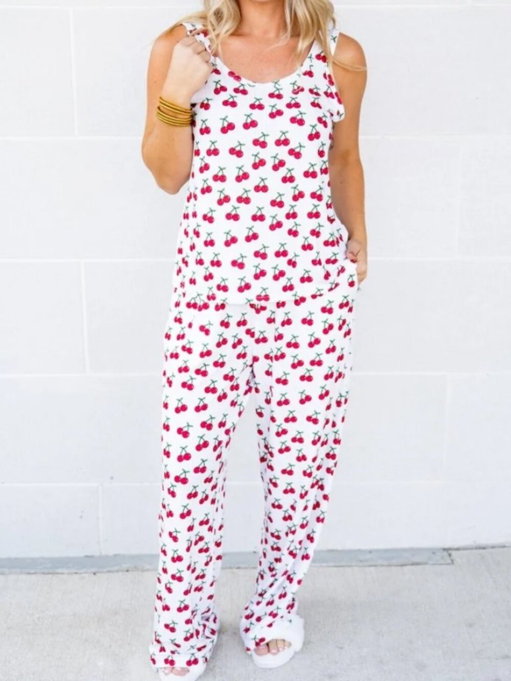 Buckley Mags Set In Cherries